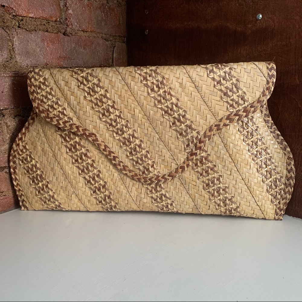 Straw Hand Woven Oversized Clutch from Bahamas Boutique